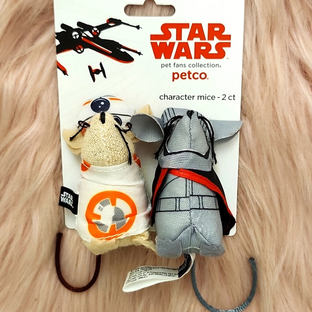 Y2K FIND!! Brand New STAR WARS CHARACTER MICE Cat Toy-2CT